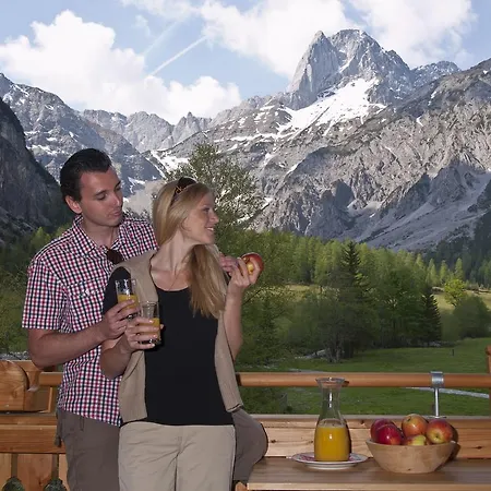 Gramai Alm Alpengenuss & فندق