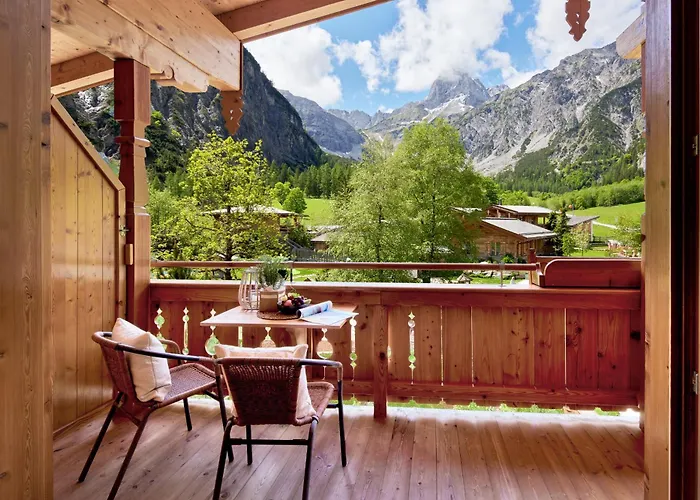 Gramai Alm Alpengenuss & 4*