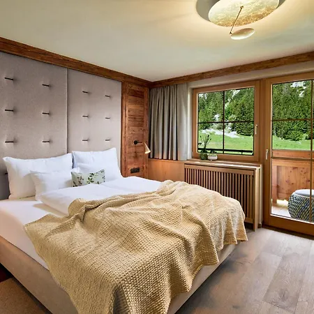 Gramai Alm Alpengenuss & Natur Spa 4*