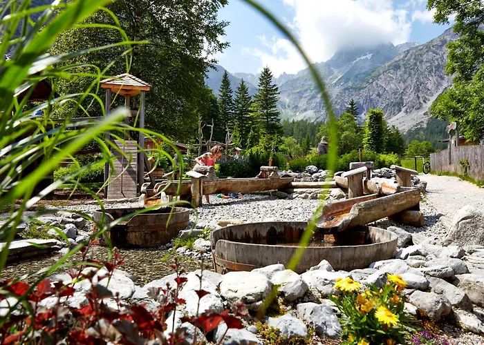 Gramai Alm Alpengenuss & Hotel 4*
