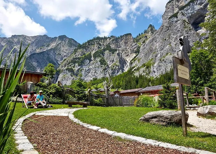 Gramai Alm Alpengenuss & Hotel 4*